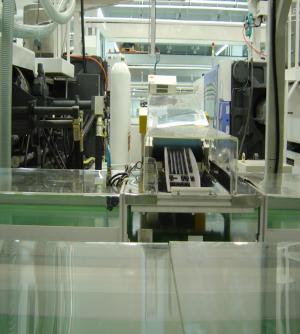 塑胶行业自动输送工程