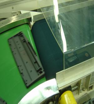 塑胶行业自动输送工程